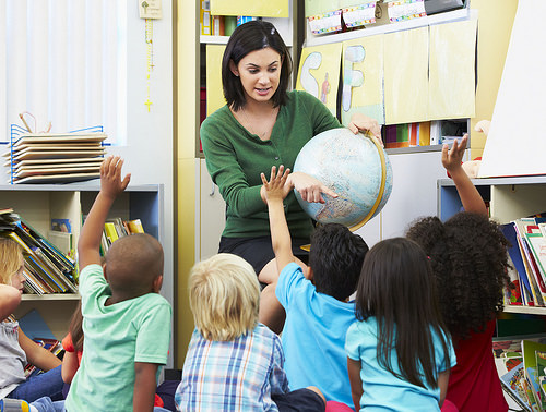 Guía para educadores: niños con dificultades sociales, en el lenguaje y de atención